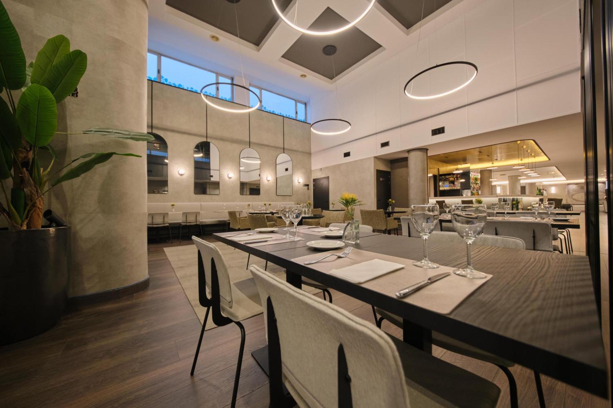 1881 Madrid Ventas Hotel エクステリア 写真