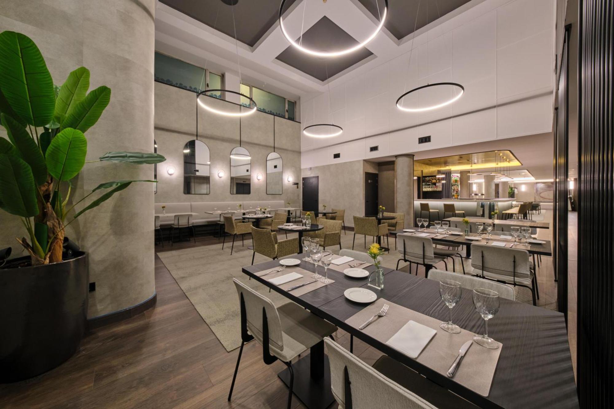 1881 Madrid Ventas Hotel エクステリア 写真
