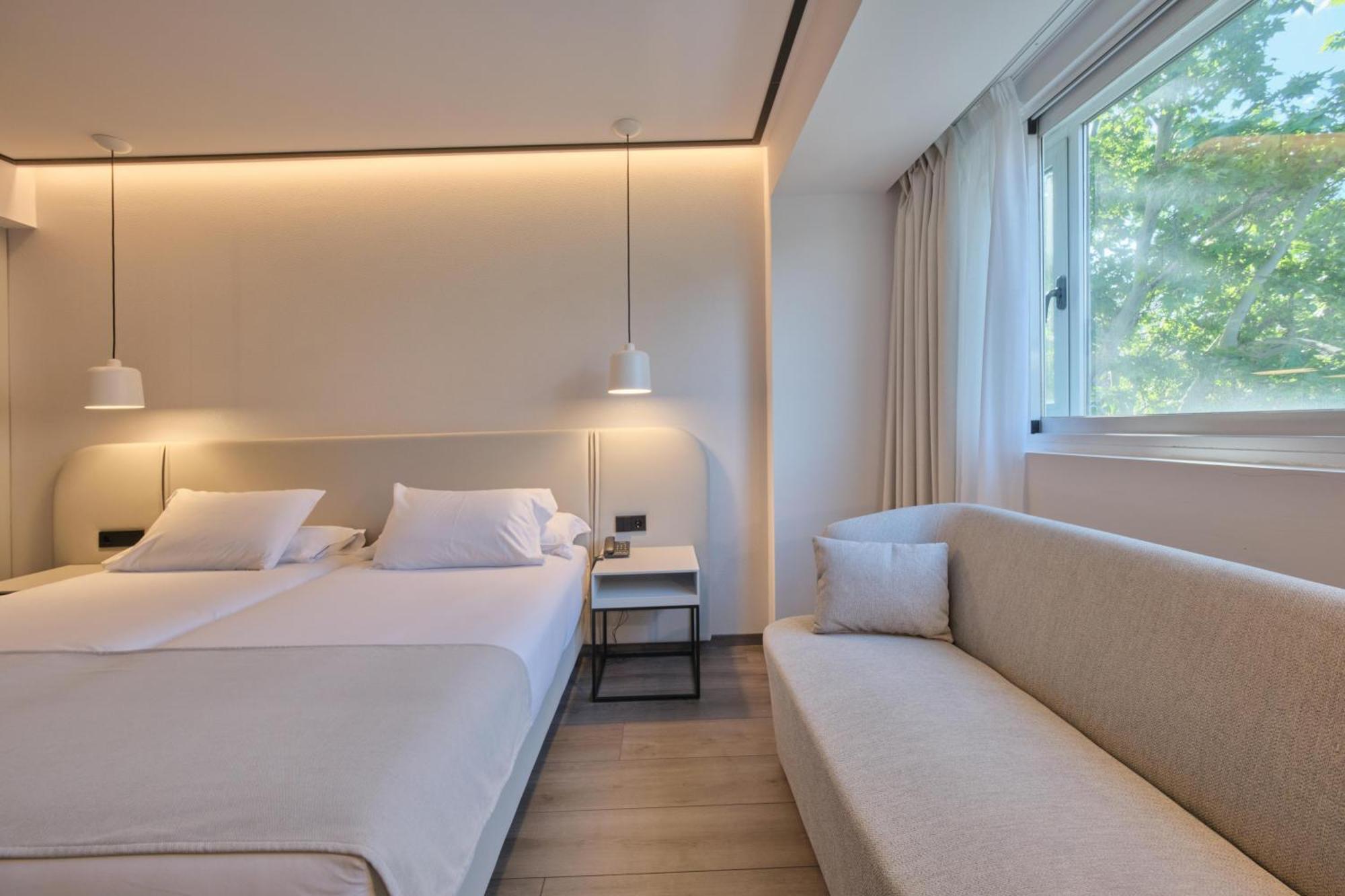 1881 Madrid Ventas Hotel エクステリア 写真