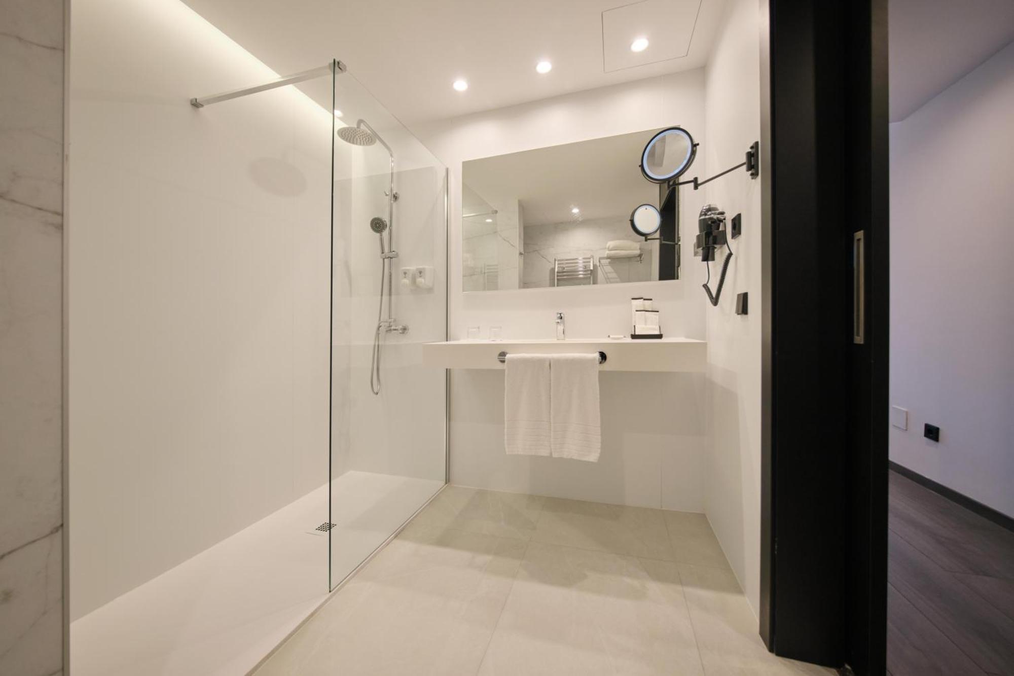 1881 Madrid Ventas Hotel エクステリア 写真