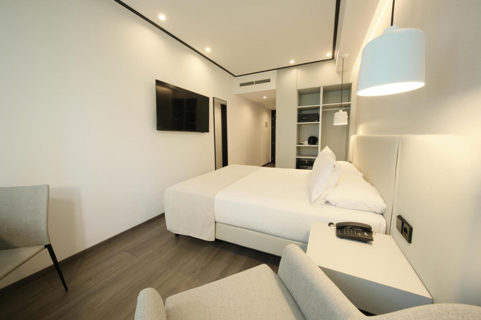 1881 Madrid Ventas Hotel エクステリア 写真