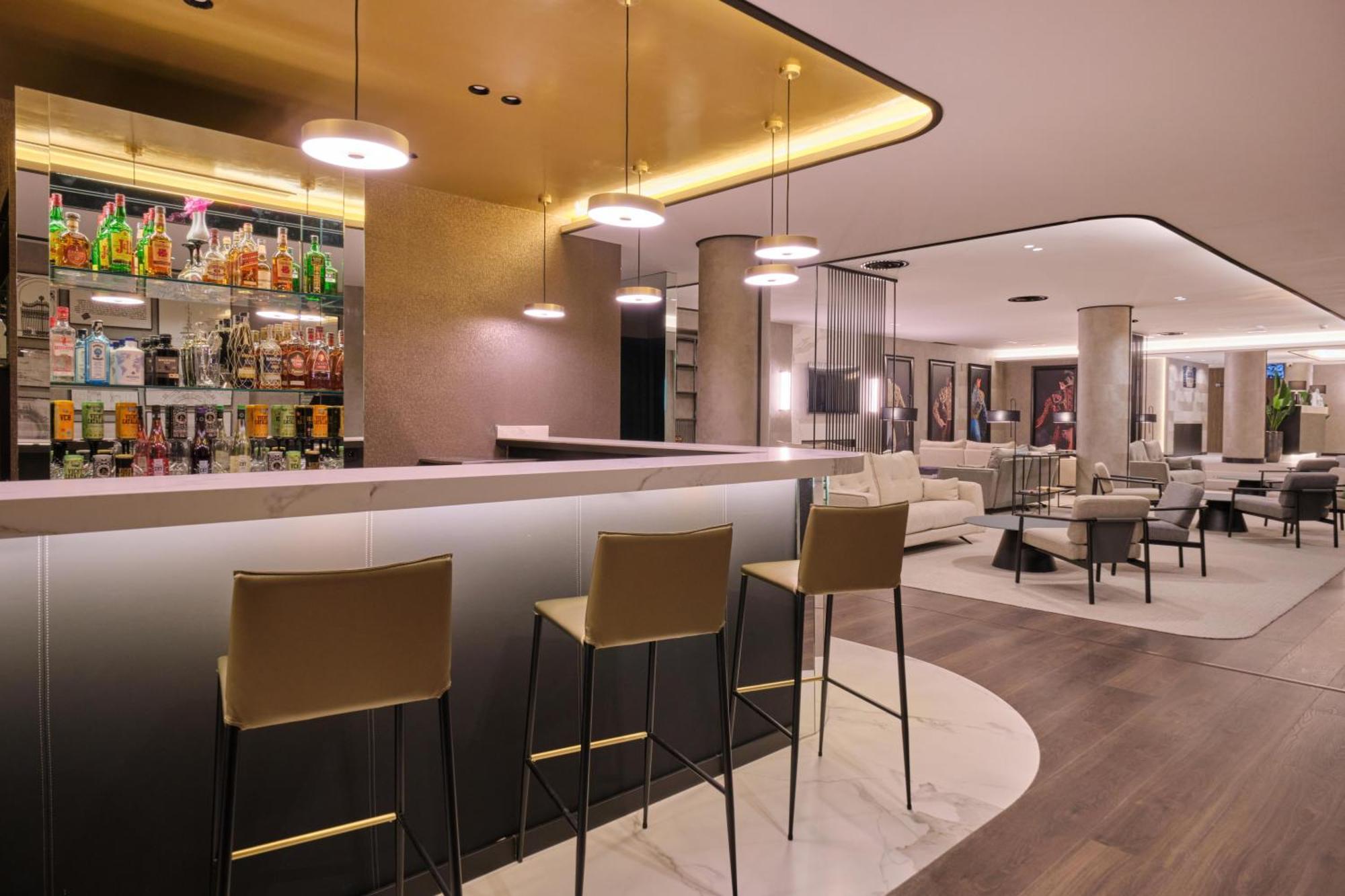 1881 Madrid Ventas Hotel エクステリア 写真