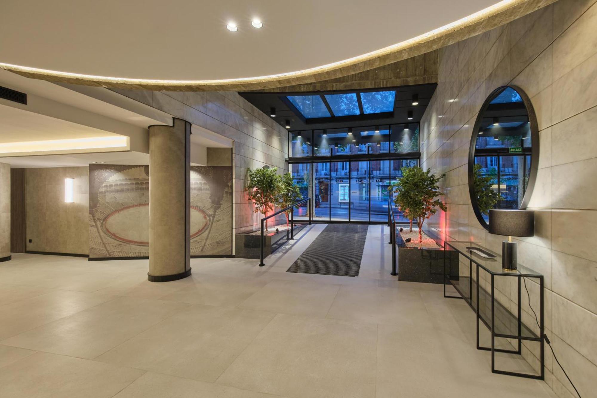 1881 Madrid Ventas Hotel エクステリア 写真