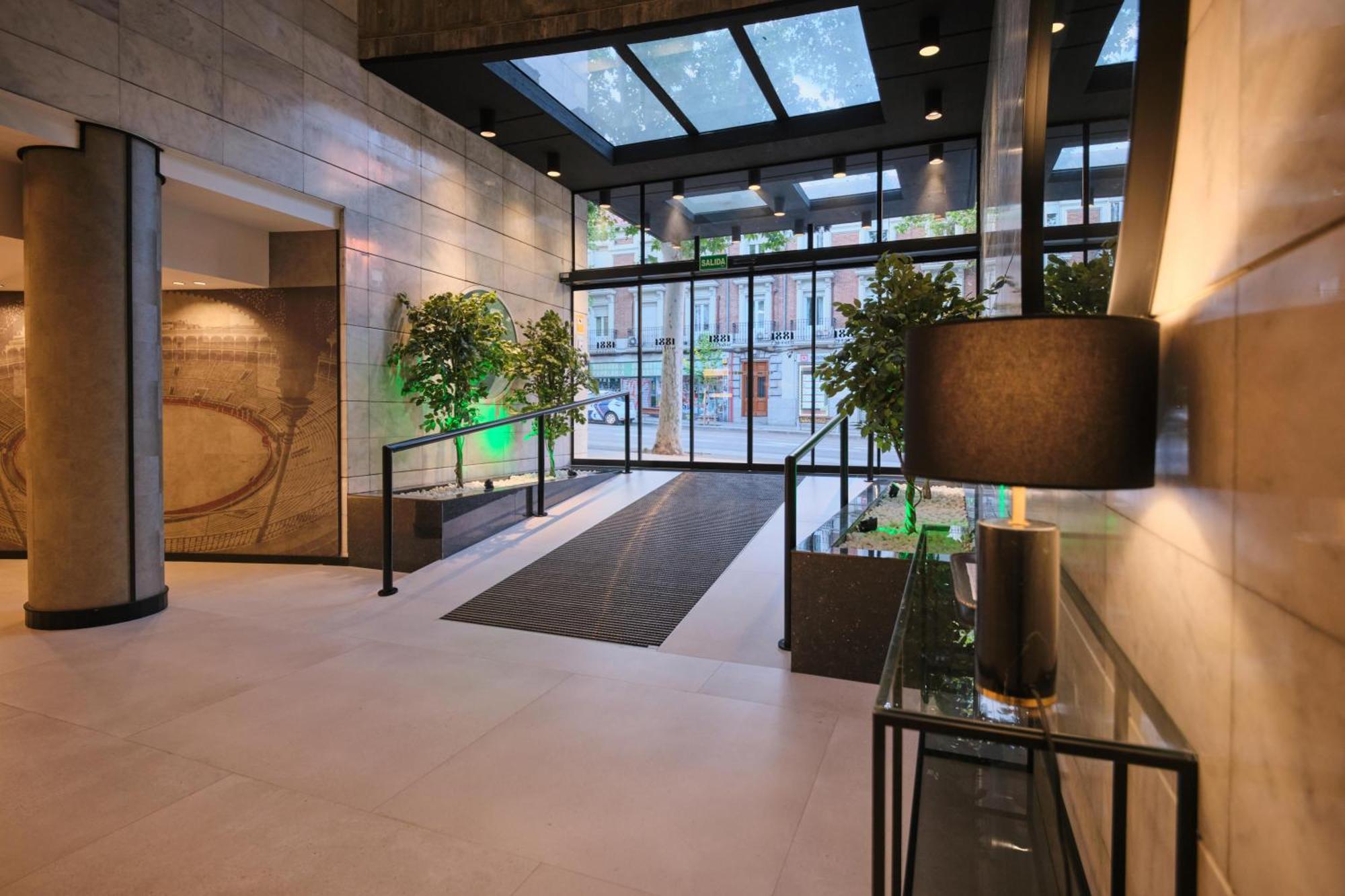 1881 Madrid Ventas Hotel エクステリア 写真
